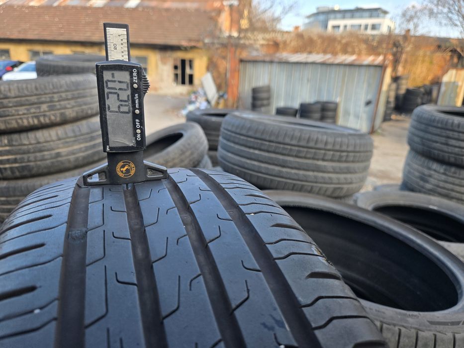 4бр. 215 55 17 Continental летни.