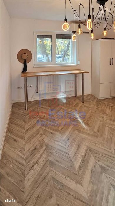 Apartament cu 2 camere de vanzare in Baza 3