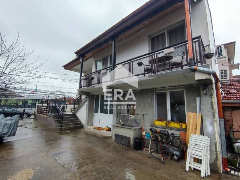 Етаж от къща в кв. Болярово