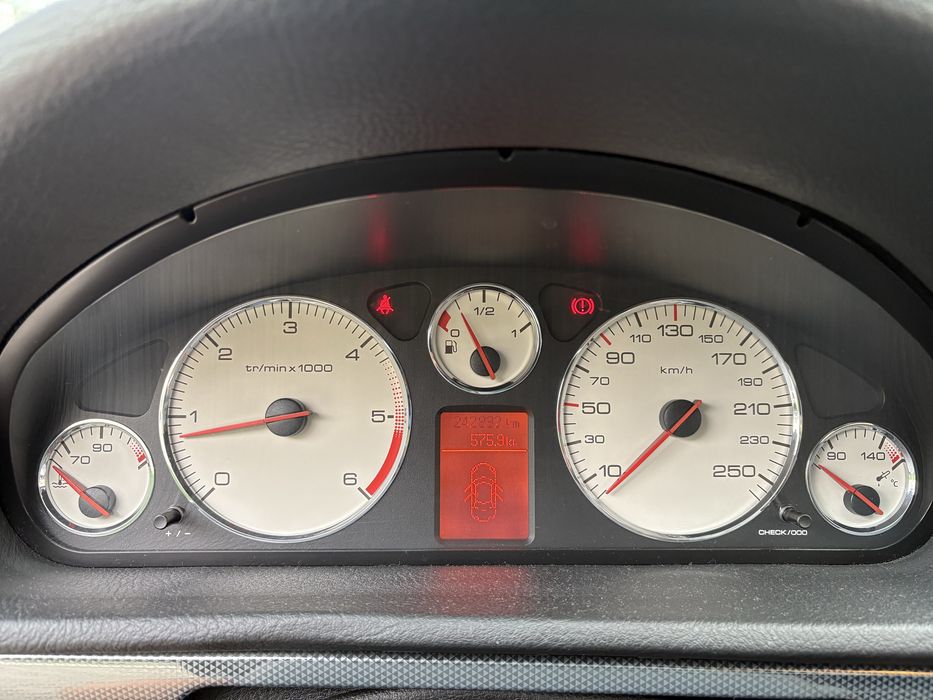 Peugeot 407 2.0 hdi