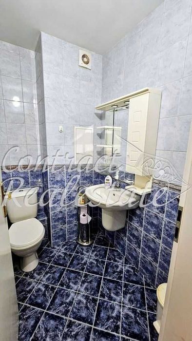 Дава се под наем Двустаен апартамент в Варна, Левски - 81 кв.м за 450 € - Снимка #3