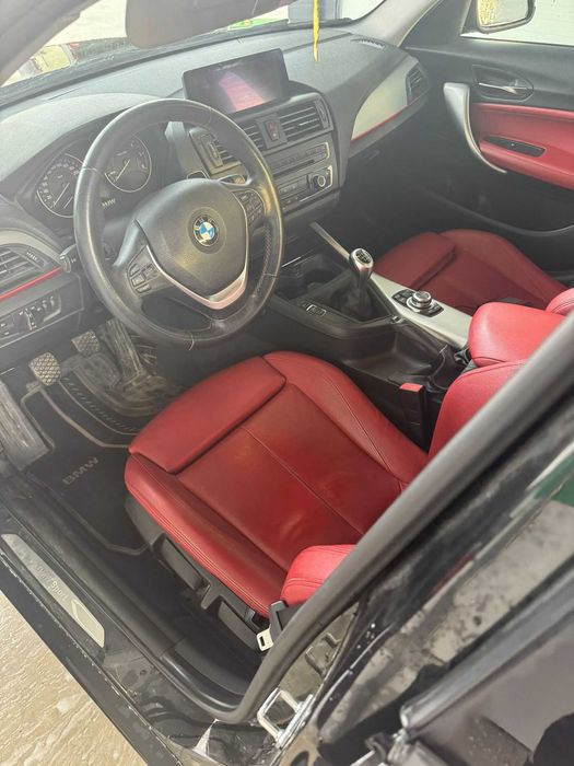 BMW Seria 1 F20 118D, Sport Line