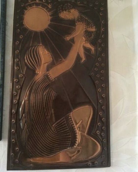 Картины из металла