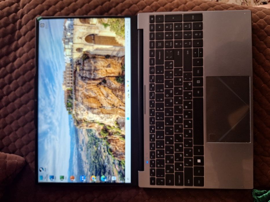 Ноутбук Продам срочно