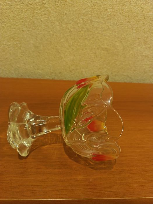 Продам конфетницу