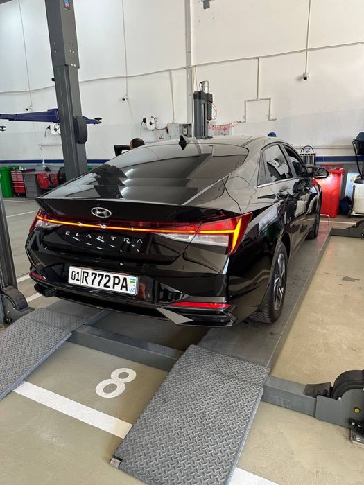 Hyundai Elantra  2021-Yil. 73.000 probeg