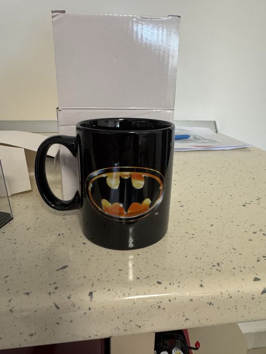 Macheta 1:43 Tumbler “the batmobile” si cana Batman Deagostini