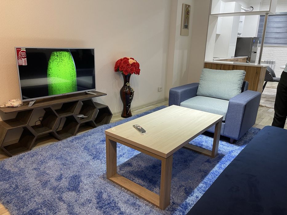 2 комнатная на Ц-5  напротив немецский посолтсво