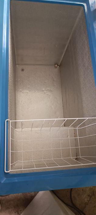 Продам морозильник 217л