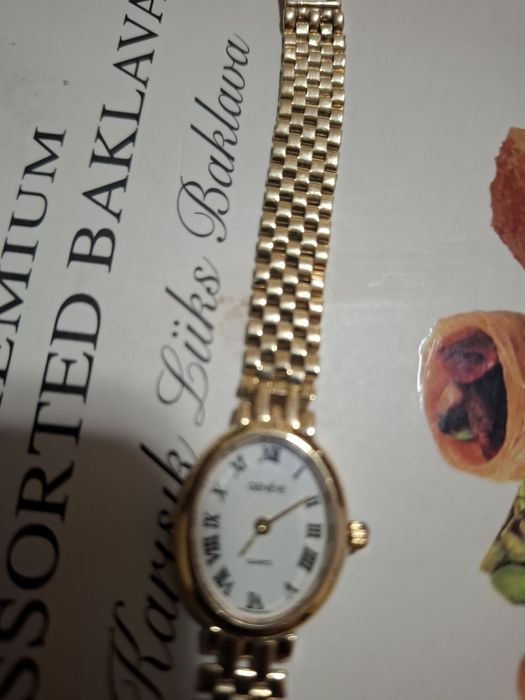 Ceas aur 14k, complet aur, 21,5g Impecabil, pe baterie.