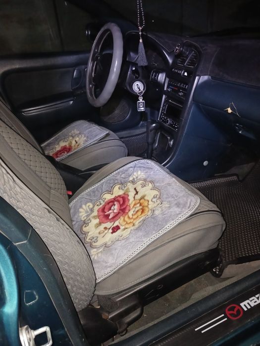 Продам мазду 323 срочно