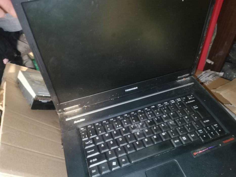 Leptop pentru piese 15 lei/buc