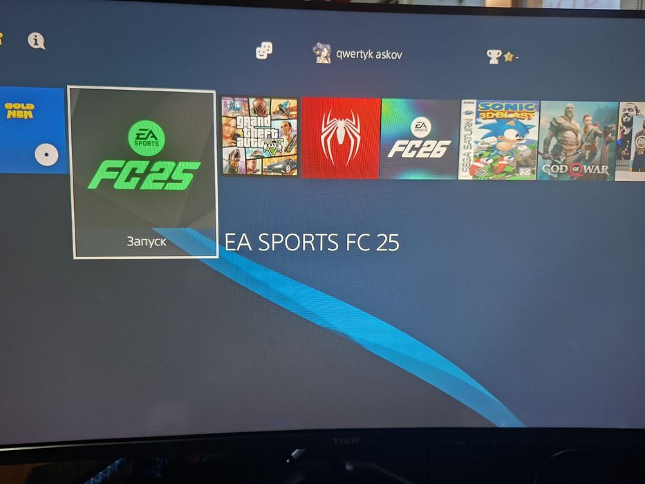 Продам  Ps4 slim