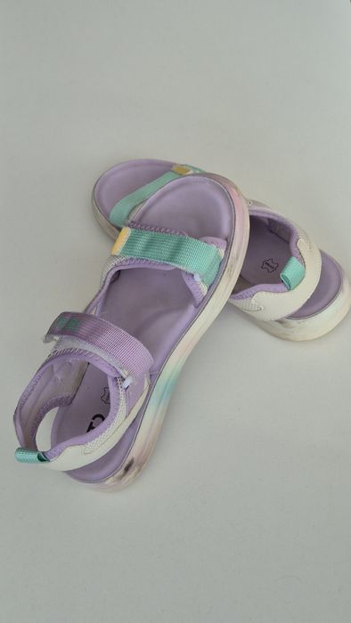 Босоножки для девочки 35 размер