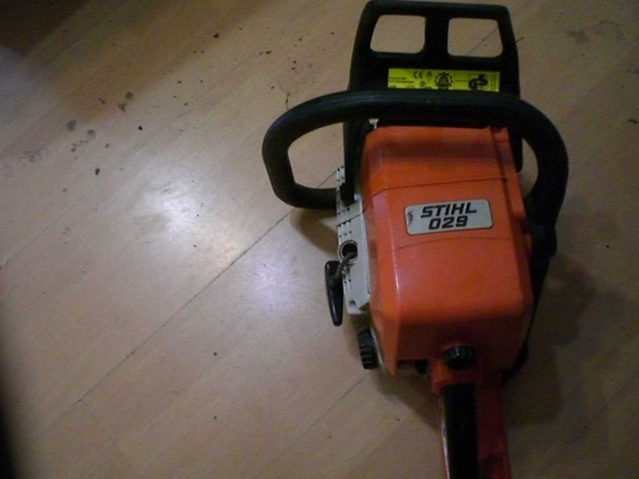 резачка за дърва STIHL 029  нов внос франция и ел немска 2200 вата