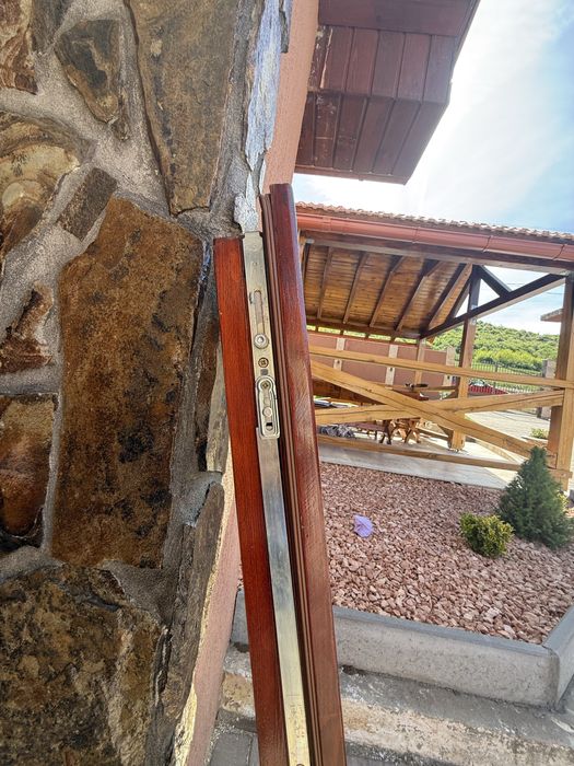 Geam termopan cu ramă din lemn – 115 cm înălțime - (8geamuri disponibile )