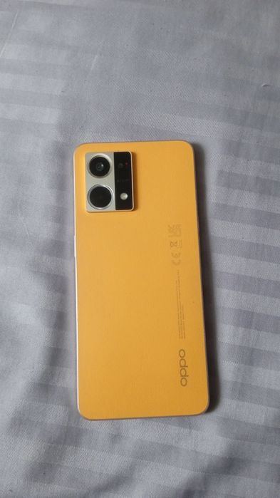 Смартфон Oppo Reno 7