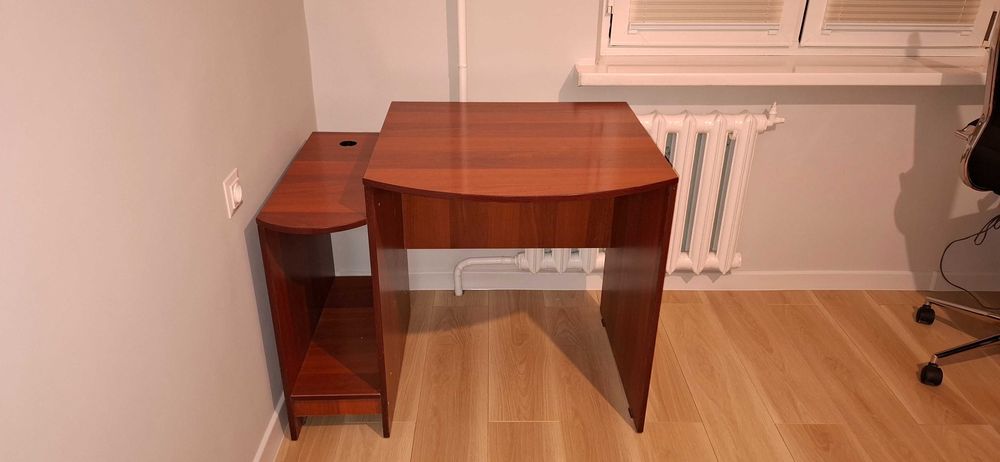 Компьютер столи сотилади