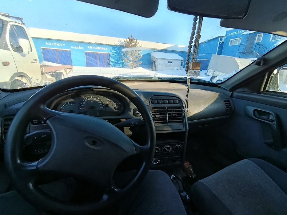 Продам ваз 2110 срочно