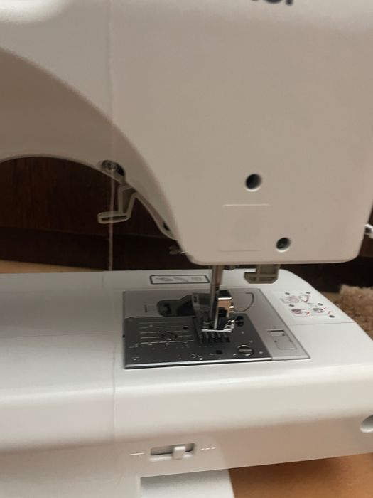 Mașină de cusut Brother