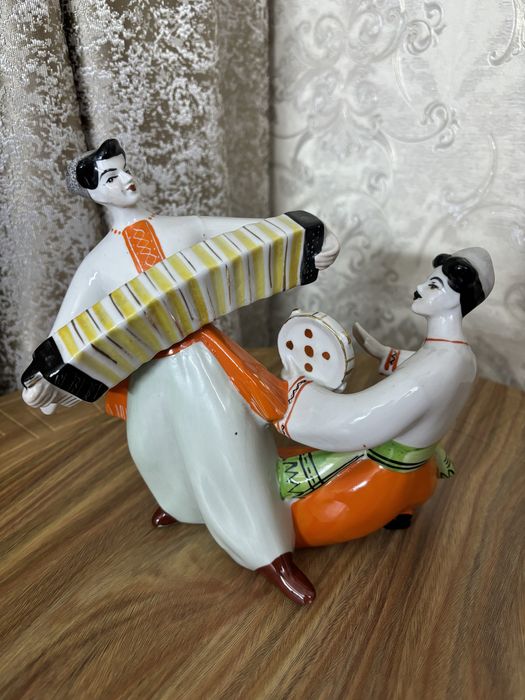 Статуэтка советских времён