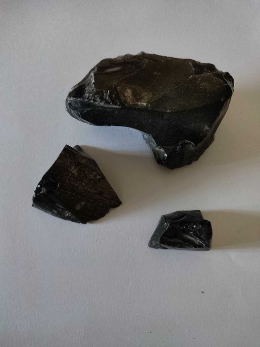 Поделочный камень ОБСИДИАН