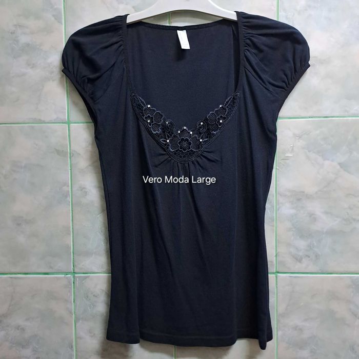 Bluze negre 5 lei bucata