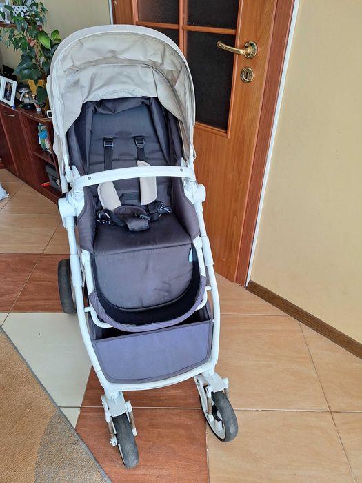 Бебешка количка 3 в 1