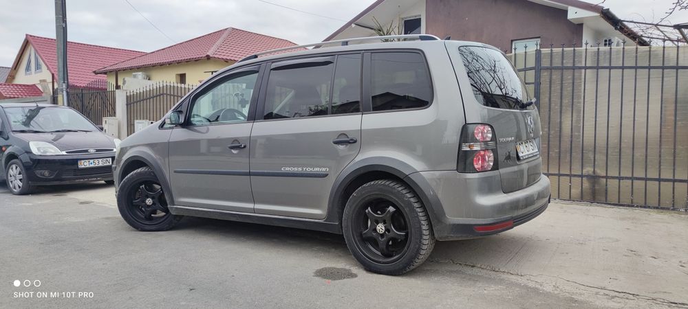 Vw Touran CROSS 2.0 bmn, 170cp* DEOSEBIT*7locuri negociabil