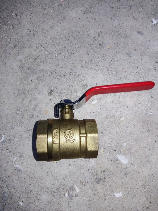 Продам краны шаровые латунный.