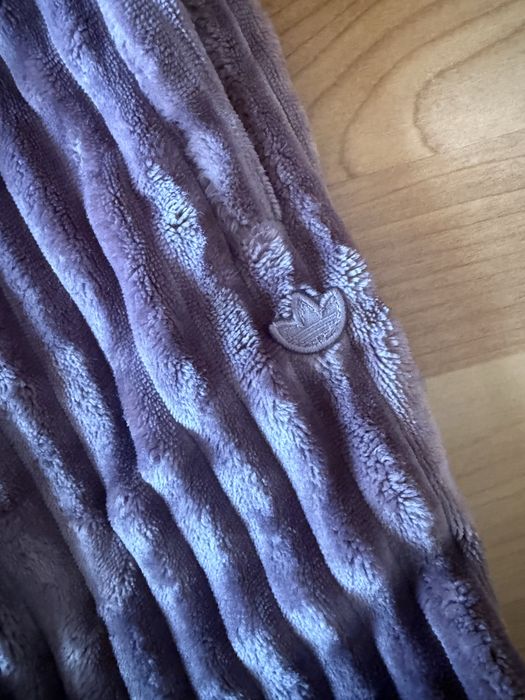 Adidas XS culoare violet nou fara fara eticheta