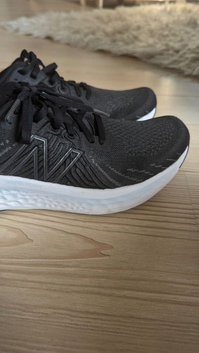 Дамски New Balance Vongo v5 EU 40 fresh foam маратонки за бягане