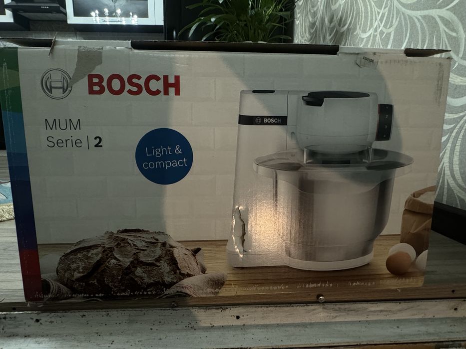 Продам кухонный комбайн bosh