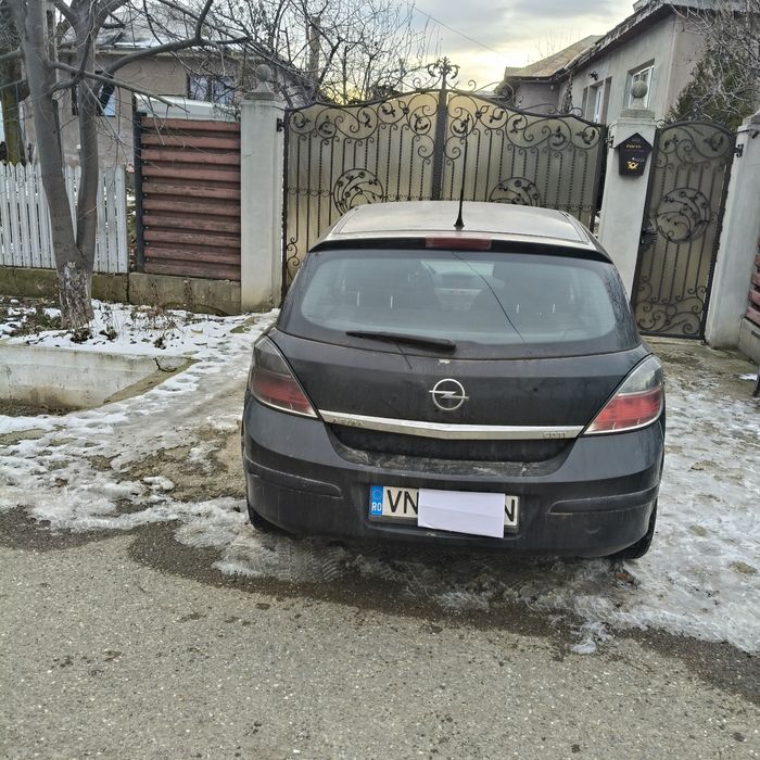 Vând Opel astra H