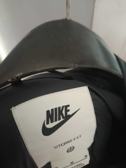 Мъжко зимно яке Nike