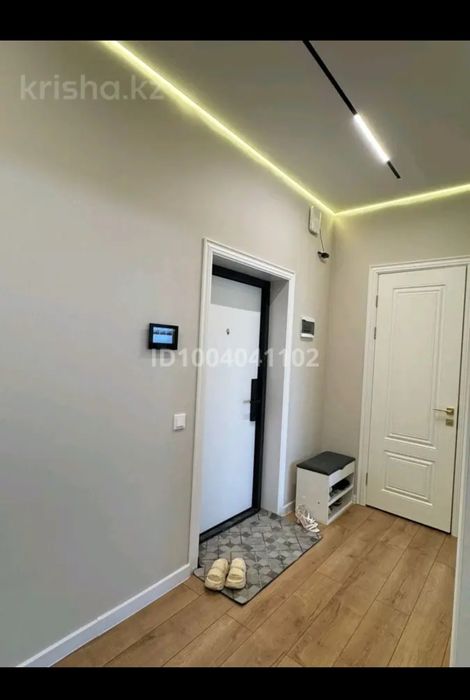 Люкс апартамент жалға беріледі.