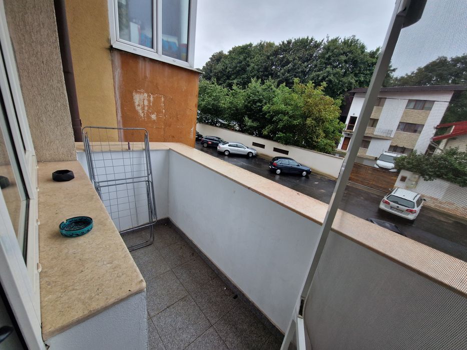 Inchiez apartament 3 camere