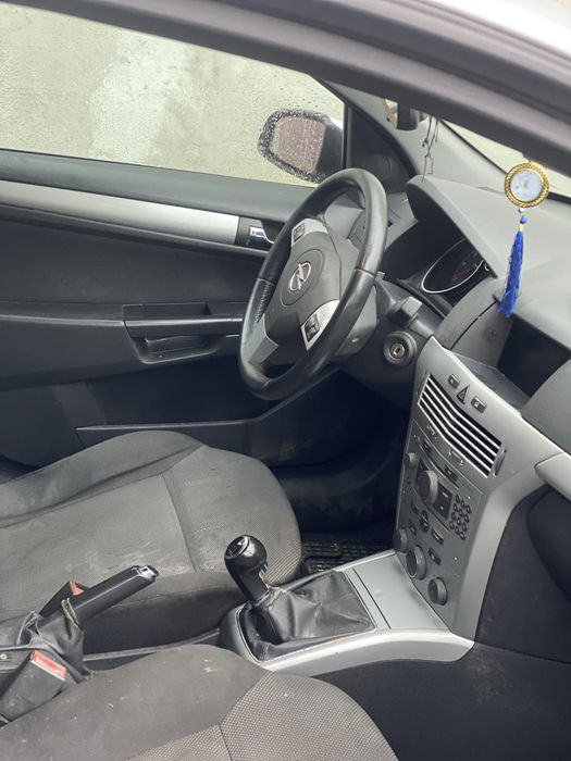 Masina , Opel Astra H , 2009