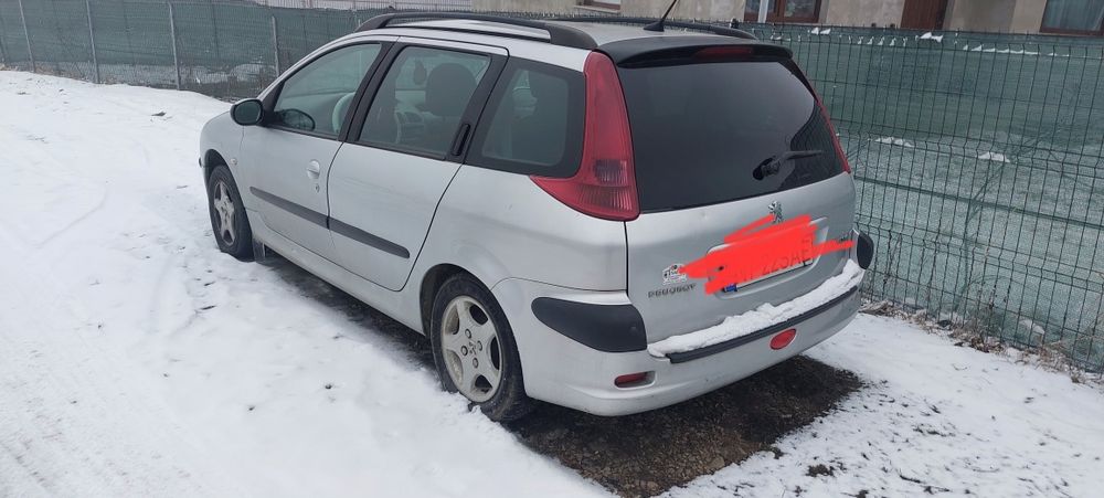 Vând peugeot 1.4 hdi