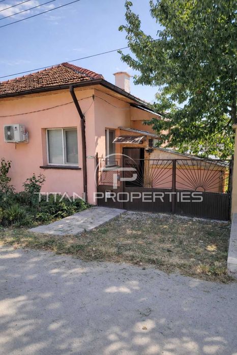 Къща за продажба в с. Храбърско, общ. Божурище