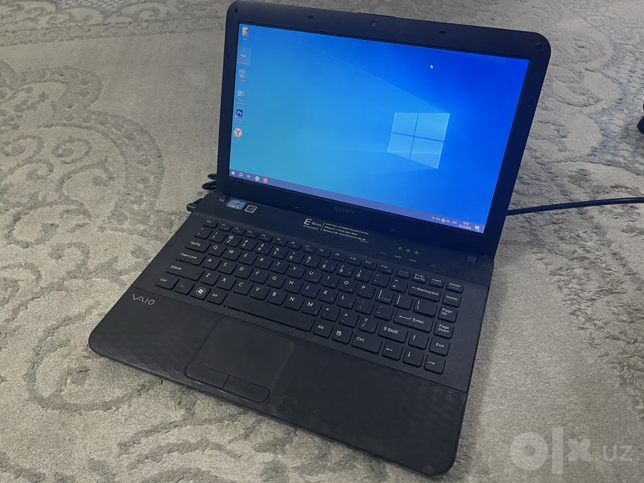 Продам ноутбук Sony Vaio 13" Core i3