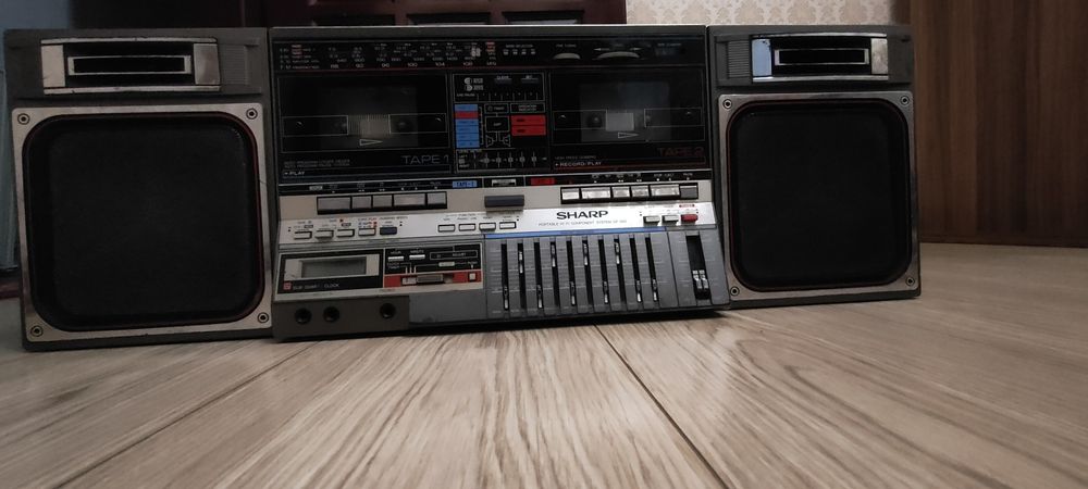 SHARP GF-800 , можно использовать как колонку