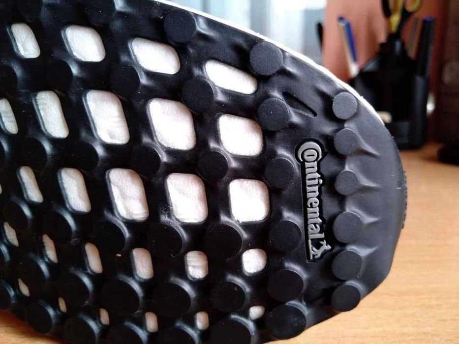 НОВИ дамски Адидас,N-46,голям размер adidas