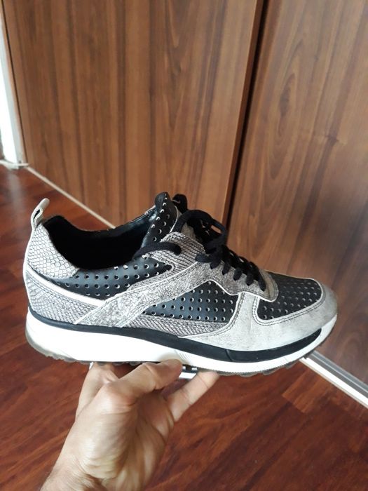 Adidași damă/ Pantofi damă, Red-Rag, Marime 41