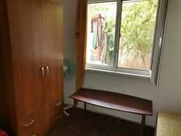 Продава се самостоятелно двуетажно жилище в масивна къща в гр. Попово