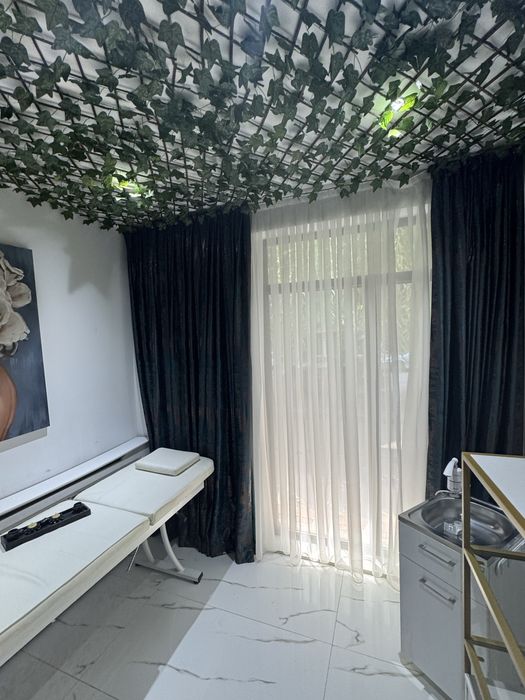 Spatiu Comercial si afacere de VANZARE -