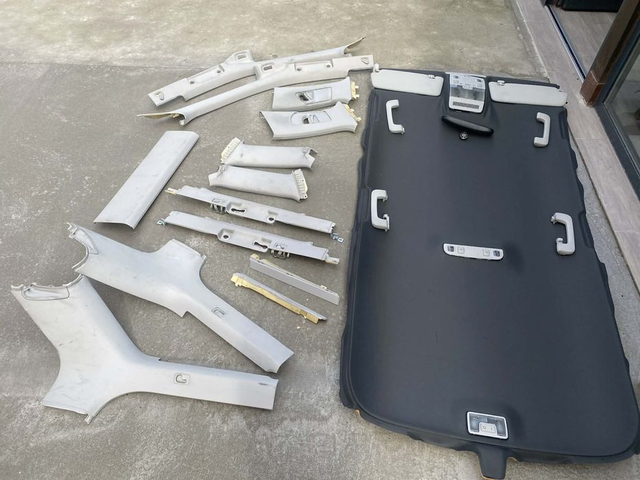 Таван с колонки от ауди а4 б7 комби