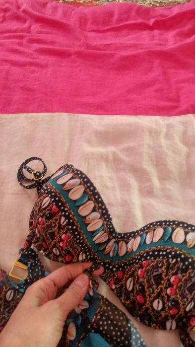 Новый купальник с парео