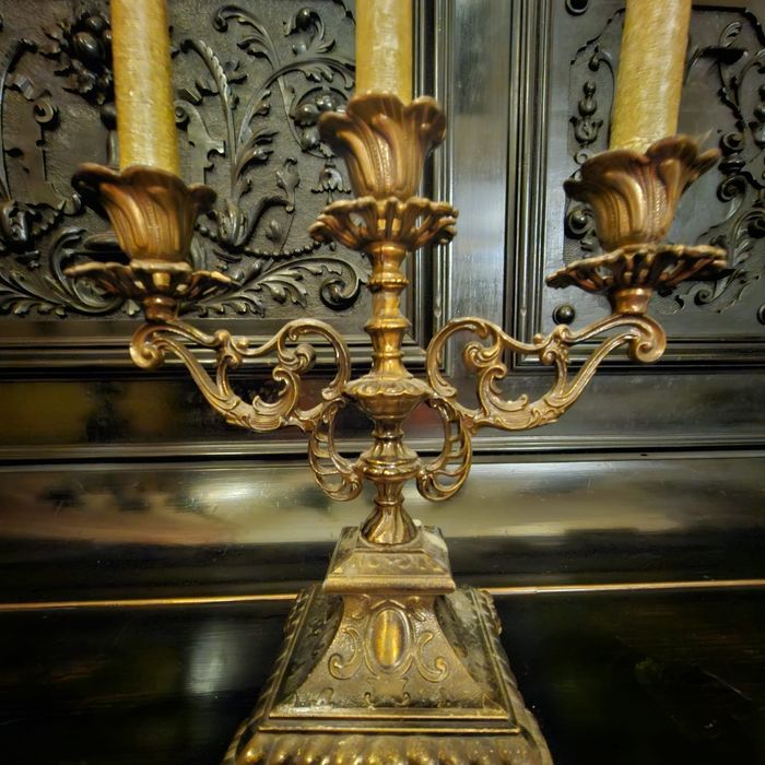 Vând set sfeșnice antichități