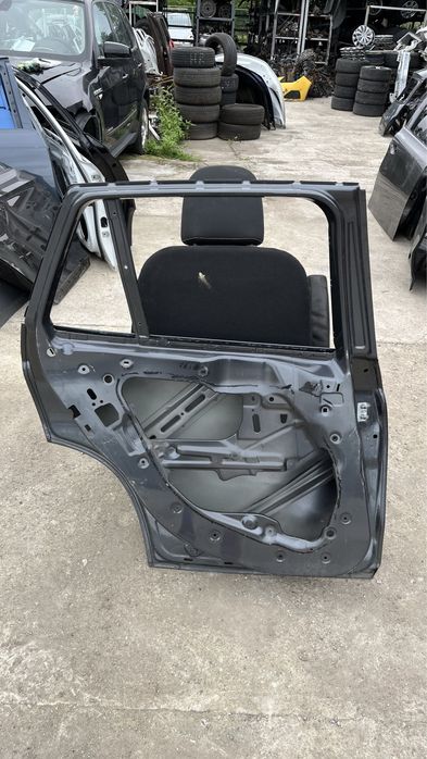 2 броя задна лява и двсна врата BMW X1 E84 (2010-2015)